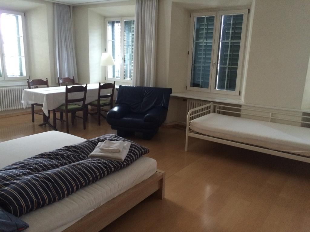 Hotel Schwert Näfels الغرفة الصورة