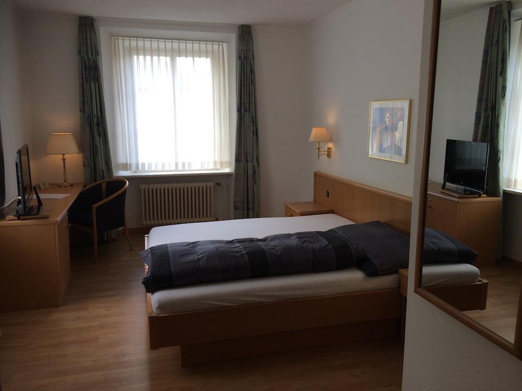Hotel Schwert Näfels الغرفة الصورة
